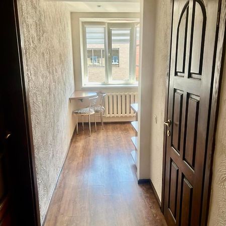 Cozy Apartment In The City Center Šiauliai Eksteriør billede
